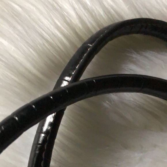 Liz Claiborne (💰5/$25 in bundles of 5 until 5/25/22) - Picture 6 of 8